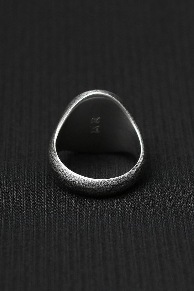 Signet Ring Oval Shade