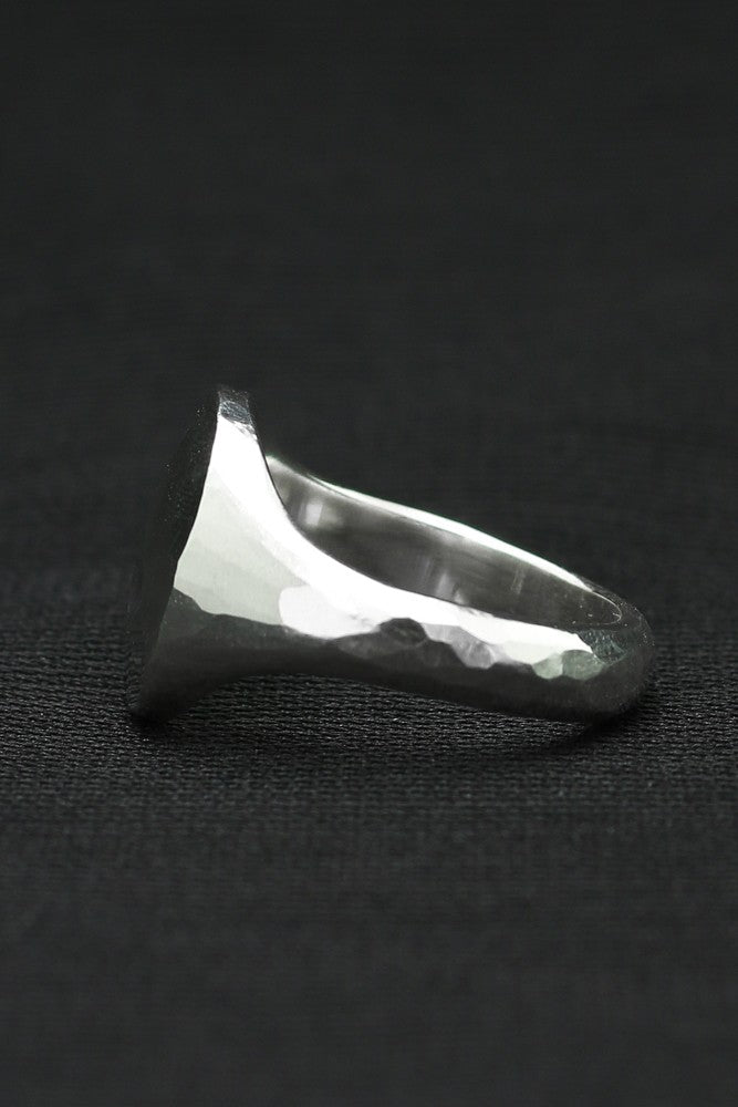 Signet Ring Oval Hammered