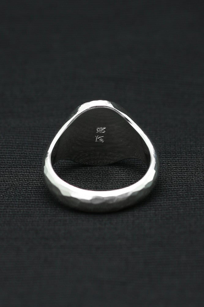 Signet Ring Oval Hammered