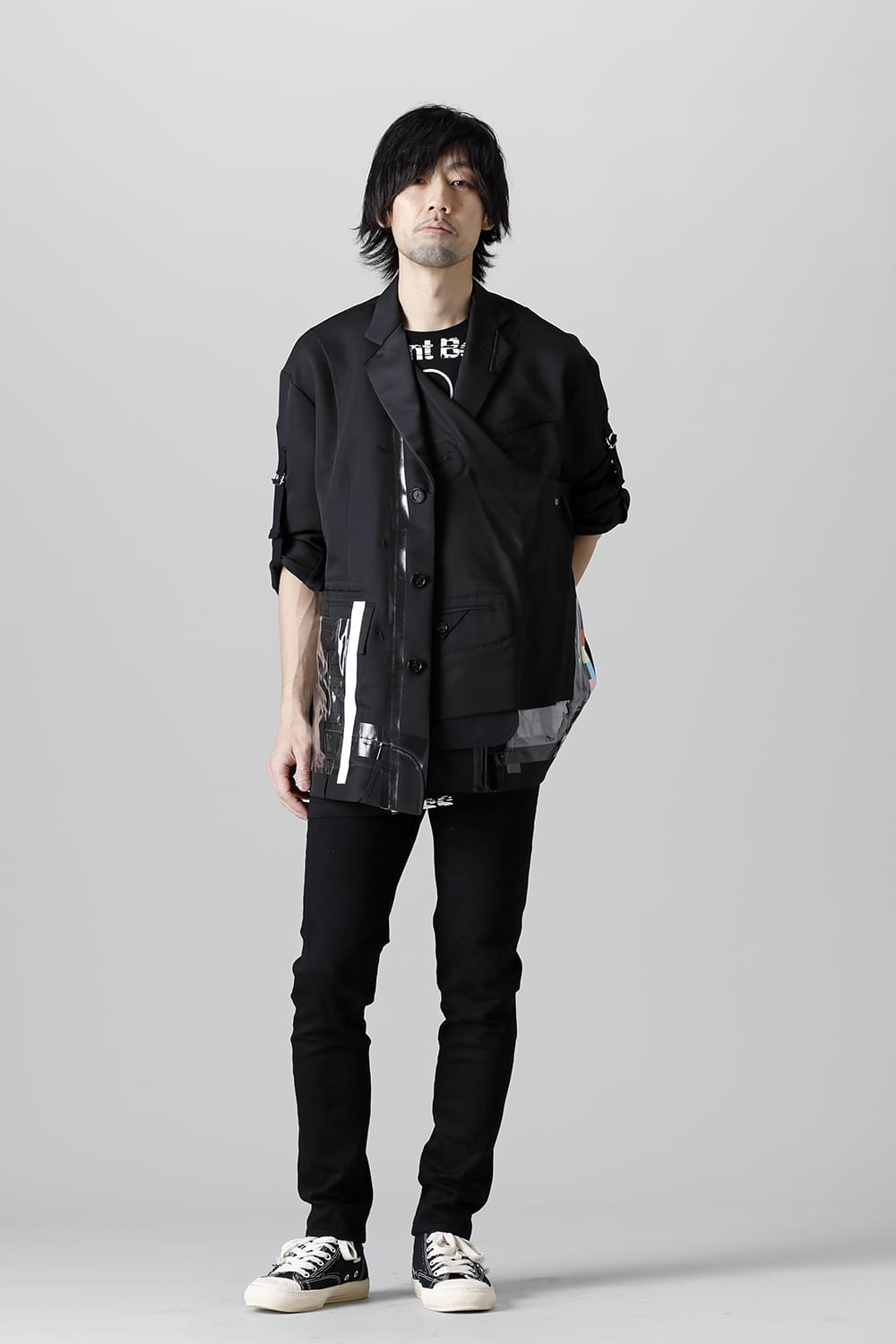 re-sized notched lapels jacket.