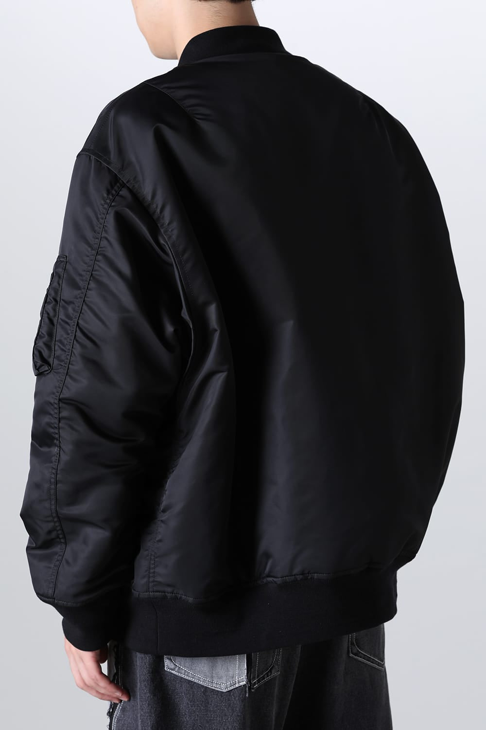 back gusset sleeve flight jacket.