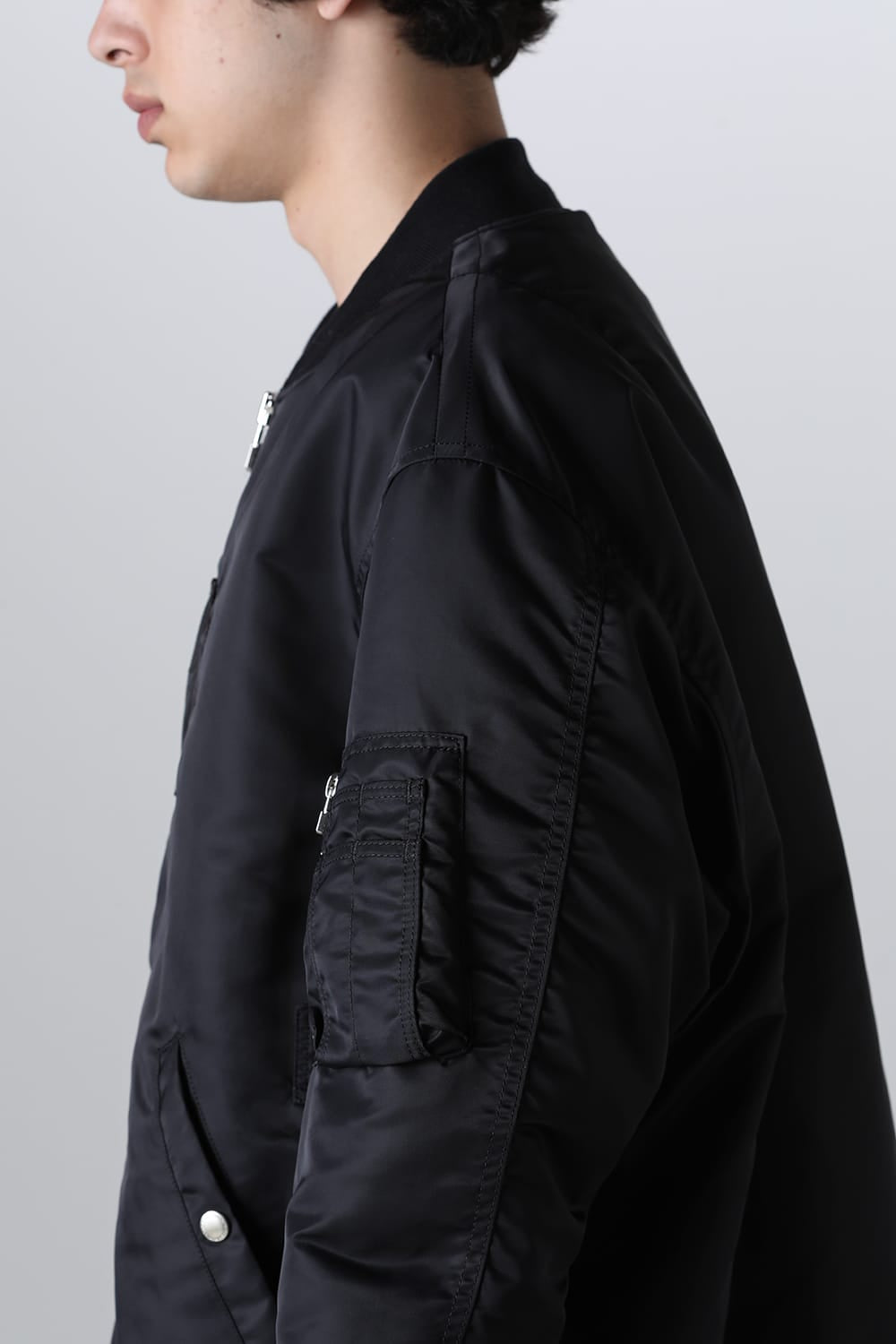 back gusset sleeve flight jacket.