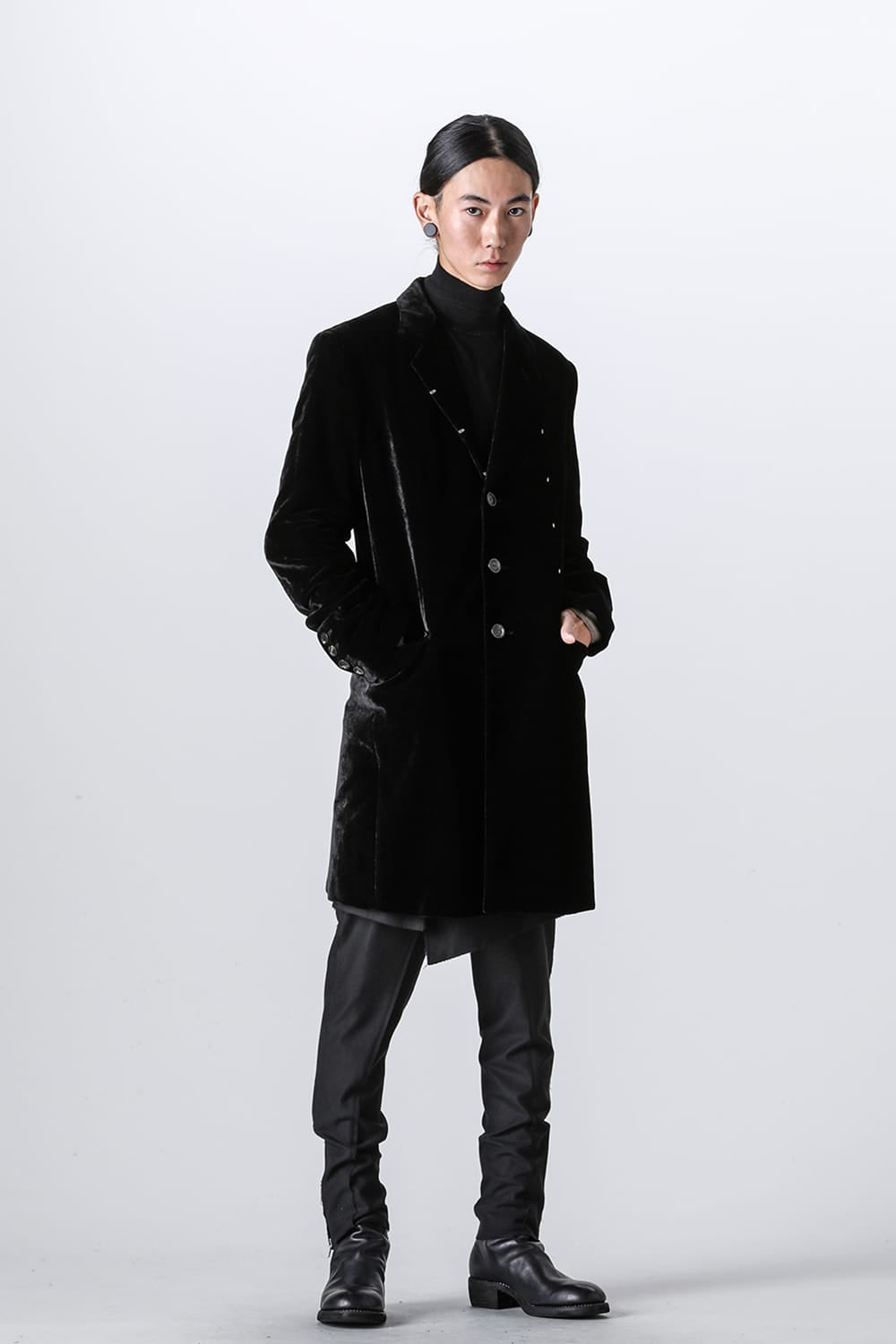 right - left chesterfield jacket.(velvet)