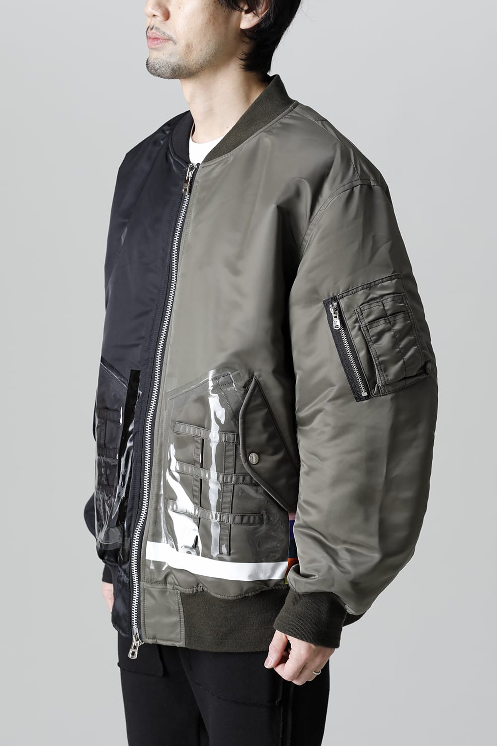 Oversized Two-tone Flight jacket. Olive x Black