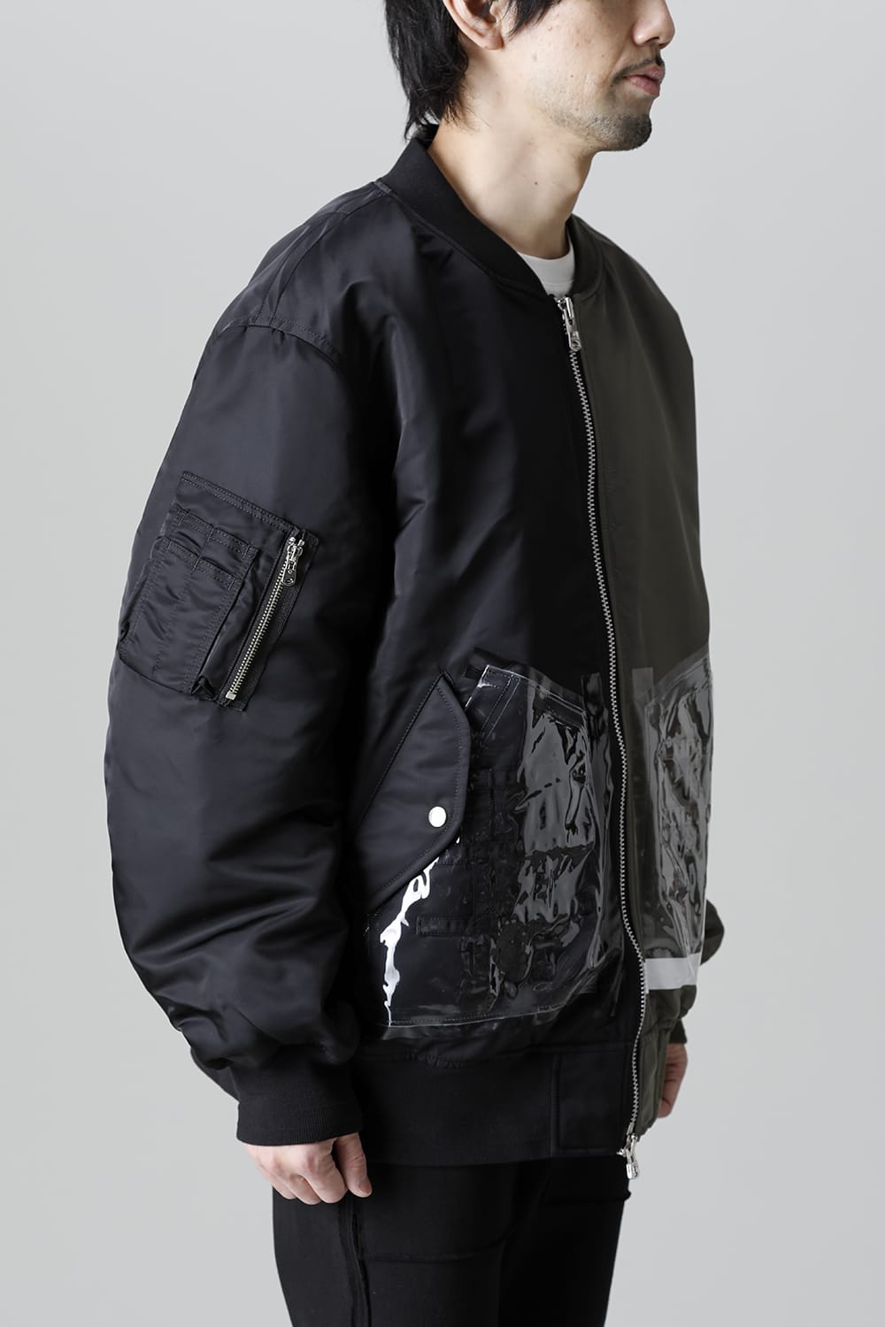 Oversized Two-tone Flight jacket. Olive x Black