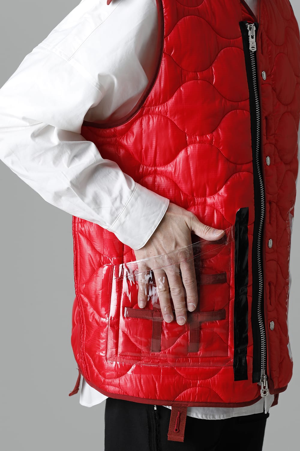 Oversized Quilting Liner Vest. Red