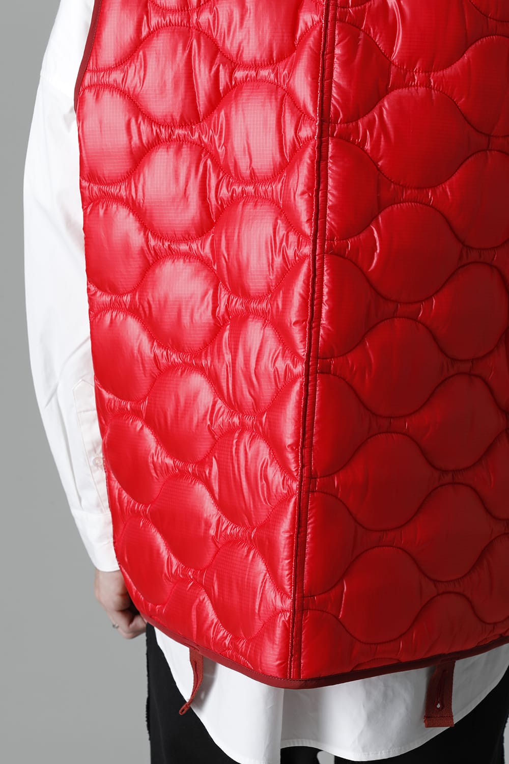 Oversized Quilting Liner Vest. Red