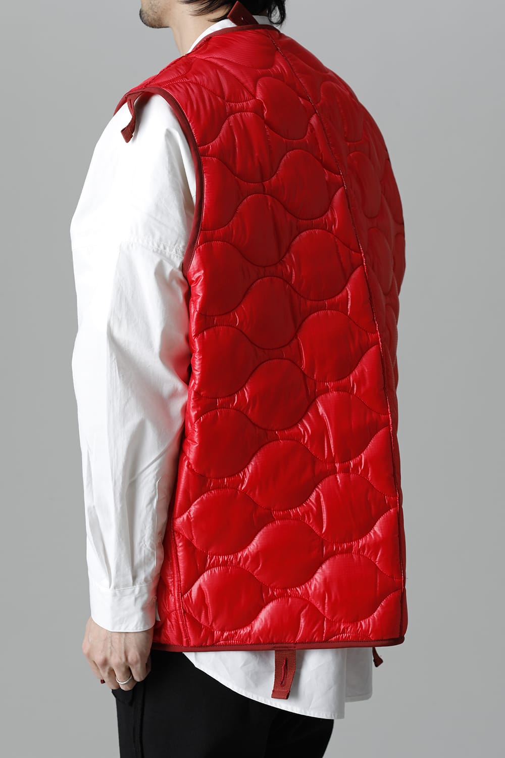 Oversized Quilting Liner Vest. Red