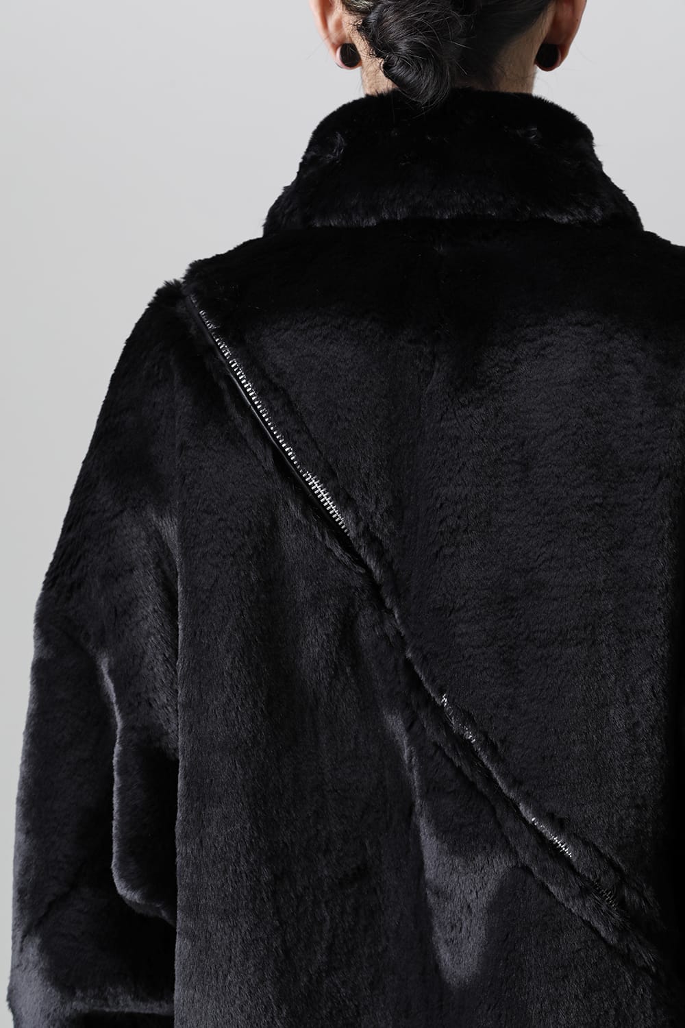 double zip balloon shaped faux fur coat