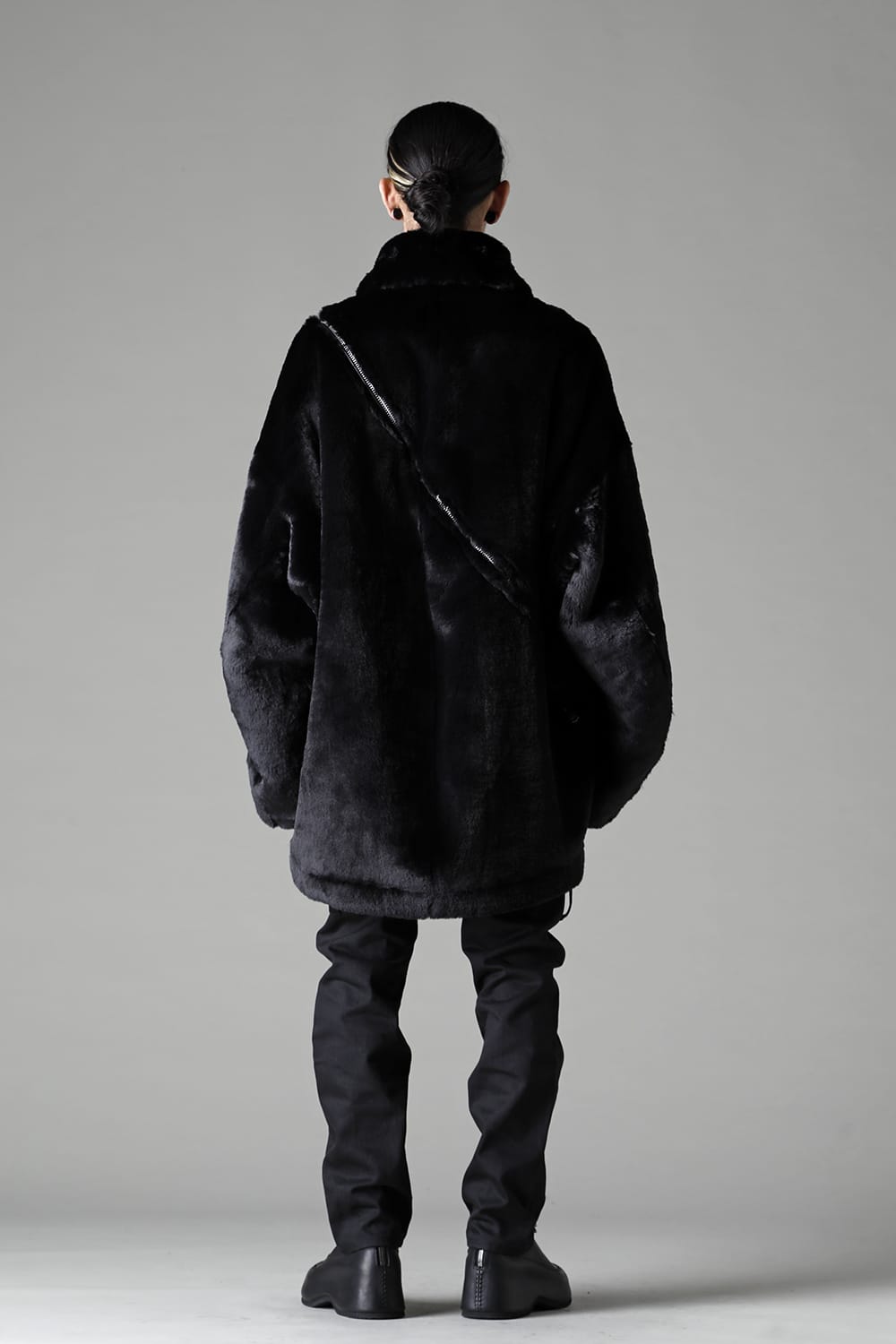 double zip balloon shaped faux fur coat