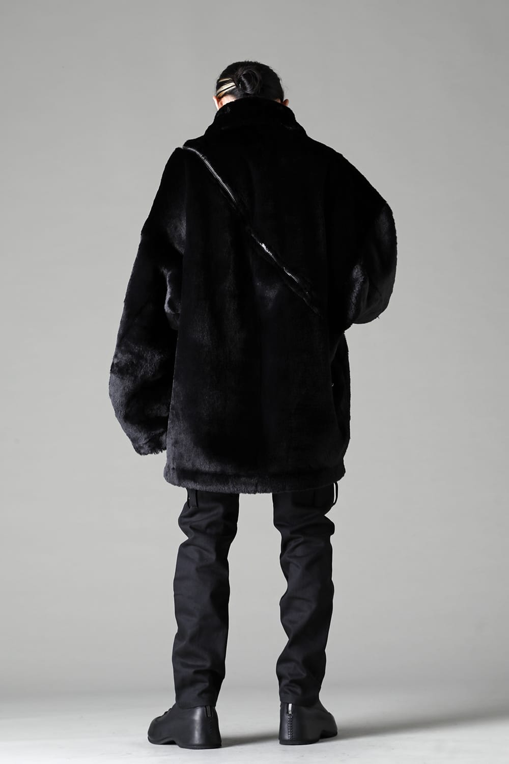 double zip balloon shaped faux fur coat