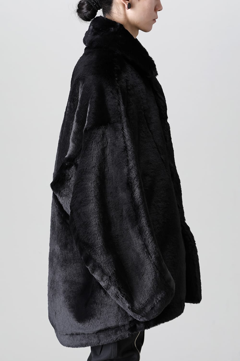 double zip balloon shaped faux fur coat