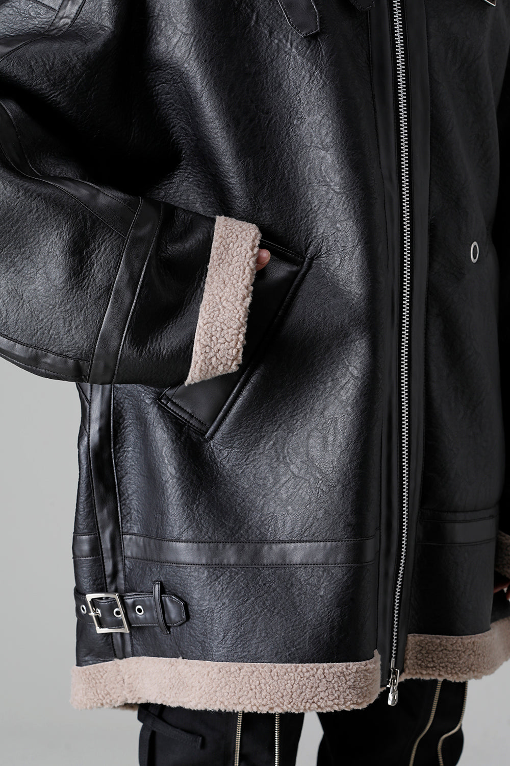 double zip balloon shaped faux mouton flight jacket