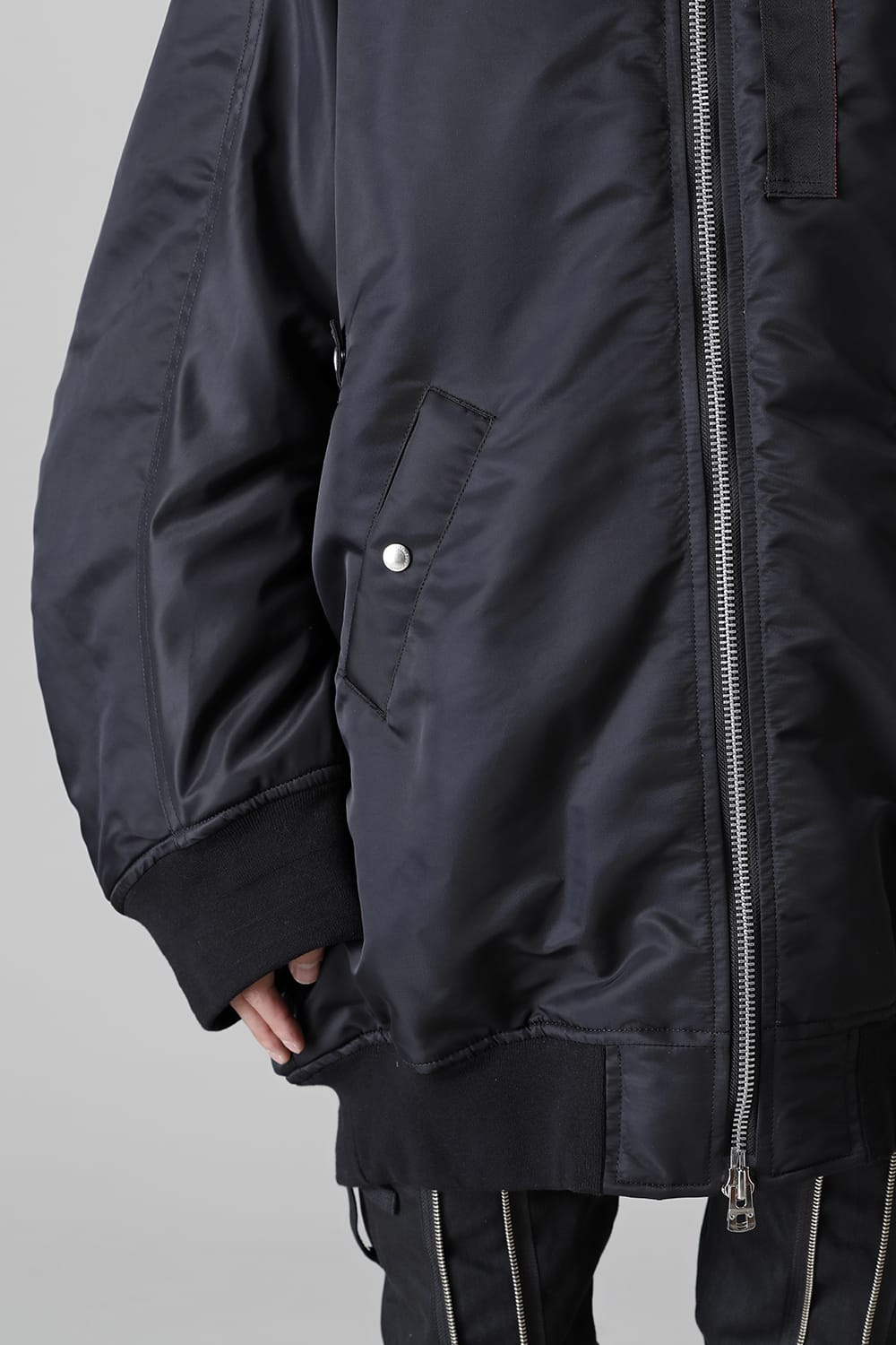 double zip balloon shaped bomber jacket