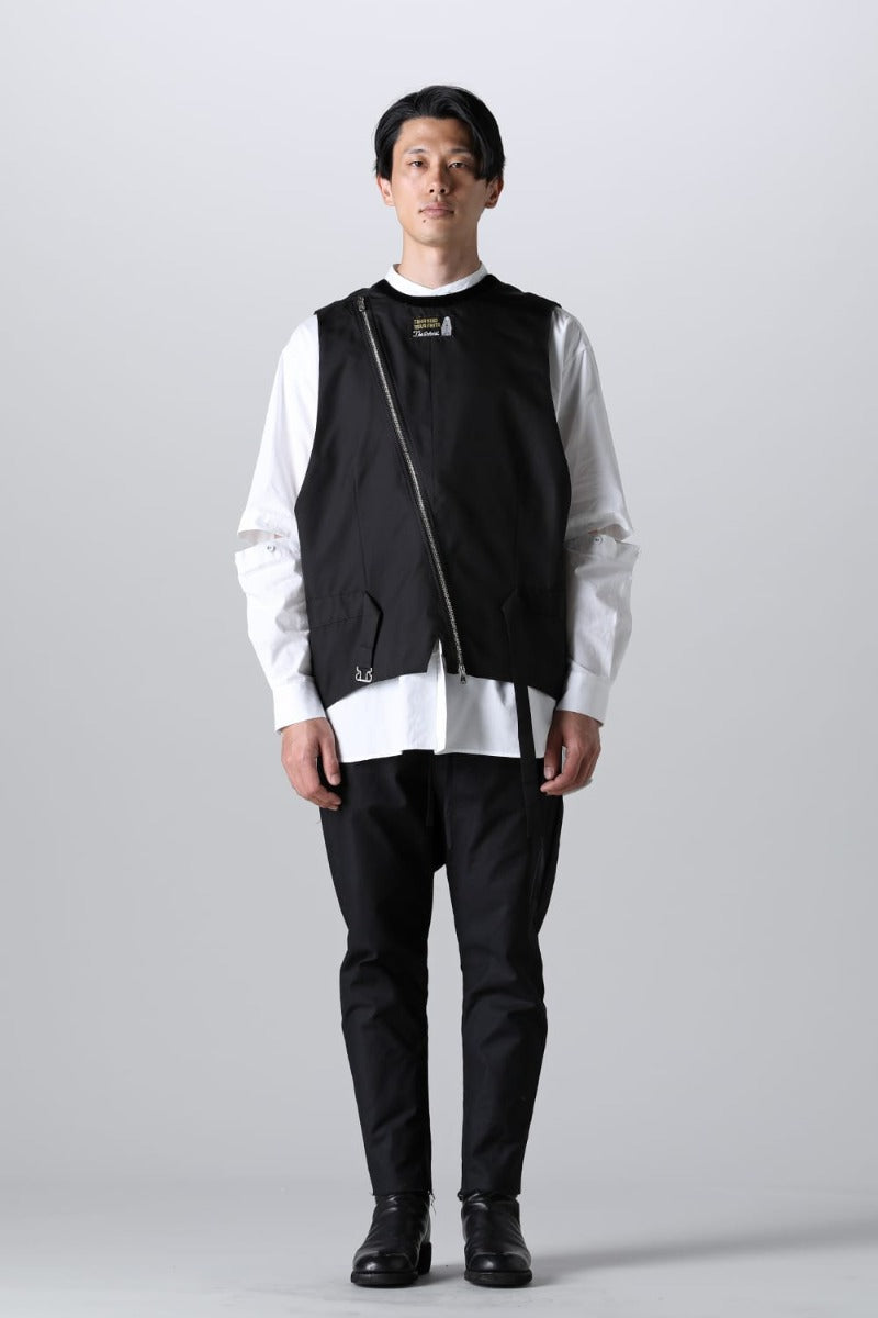 new two-way zip reverse odd vest.(solid)