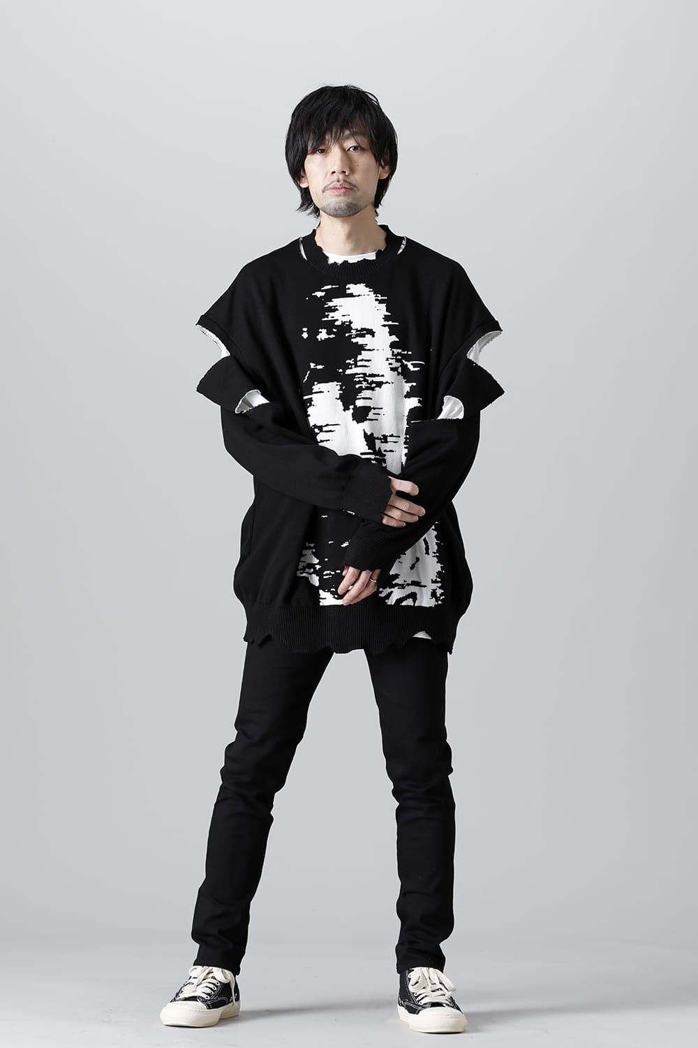 ルーズフィット クルーネックスウェット ジョセフザボ ブラック ホワイト