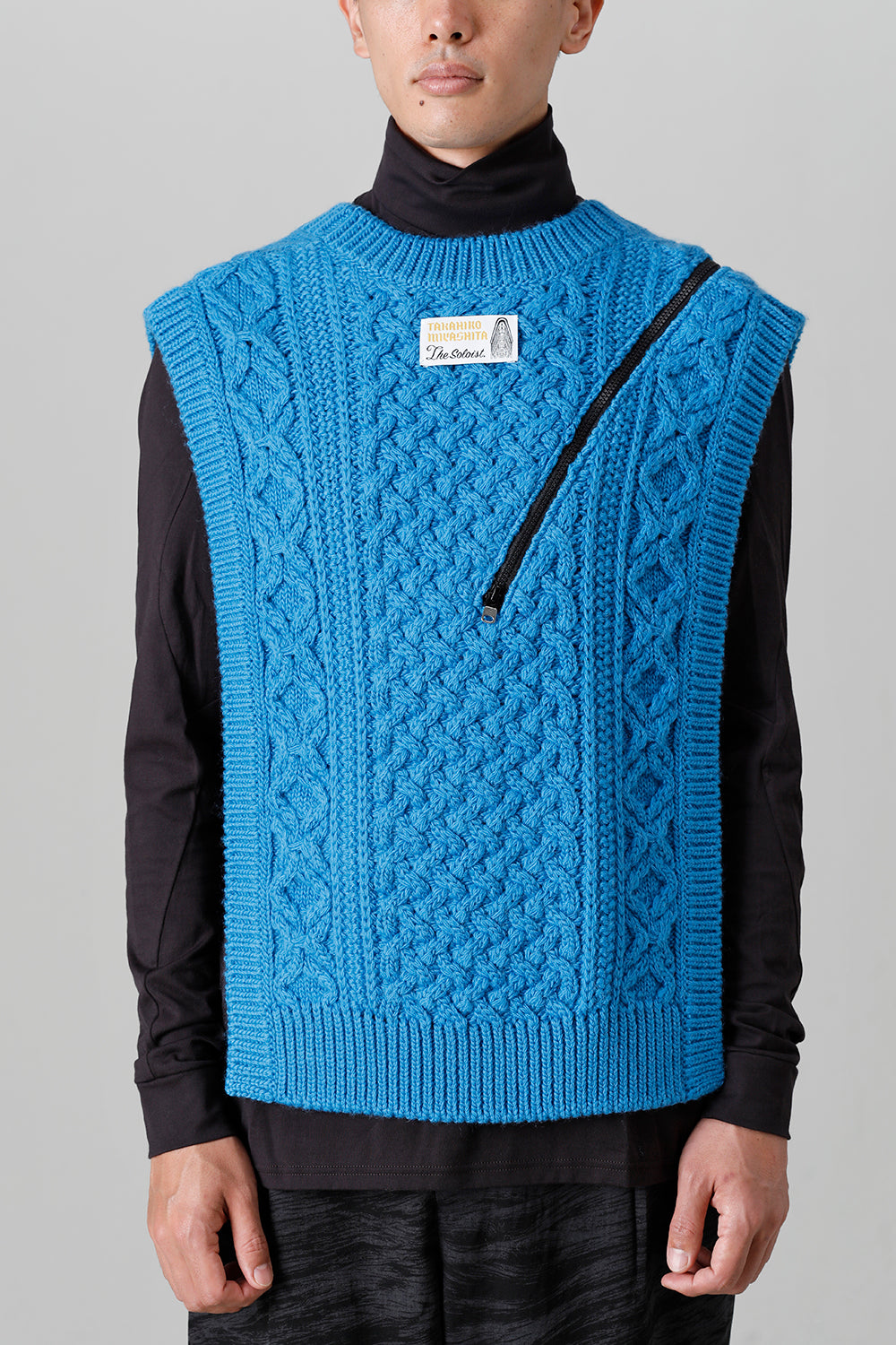reverse double zip aran pattern vest L.Blue