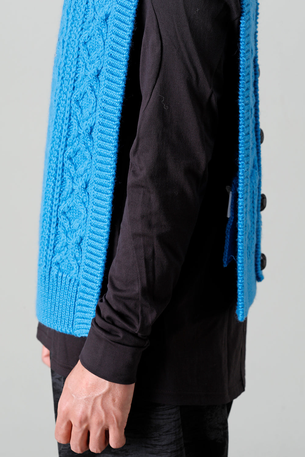 reverse double zip aran pattern vest L.Blue