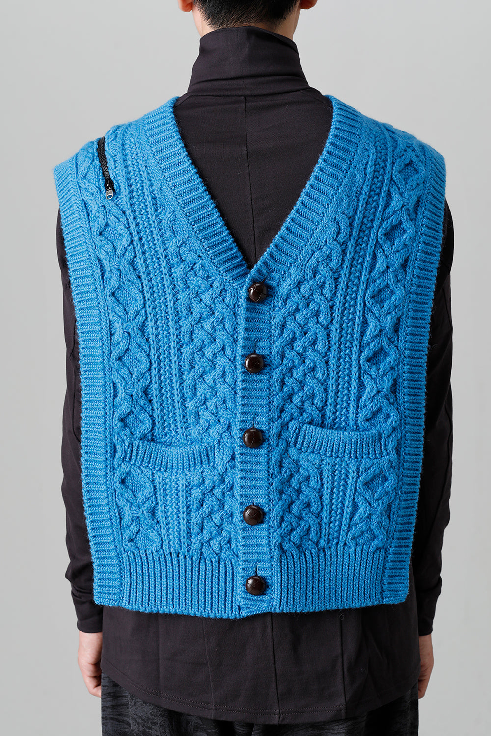 reverse double zip aran pattern vest L.Blue