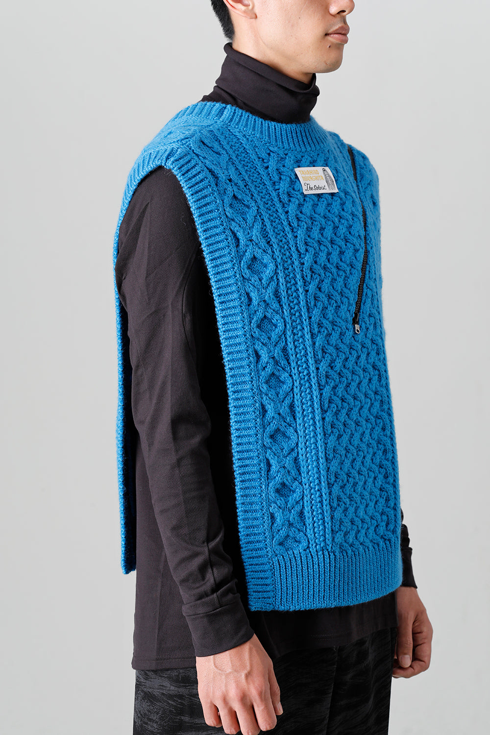 reverse double zip aran pattern vest L.Blue
