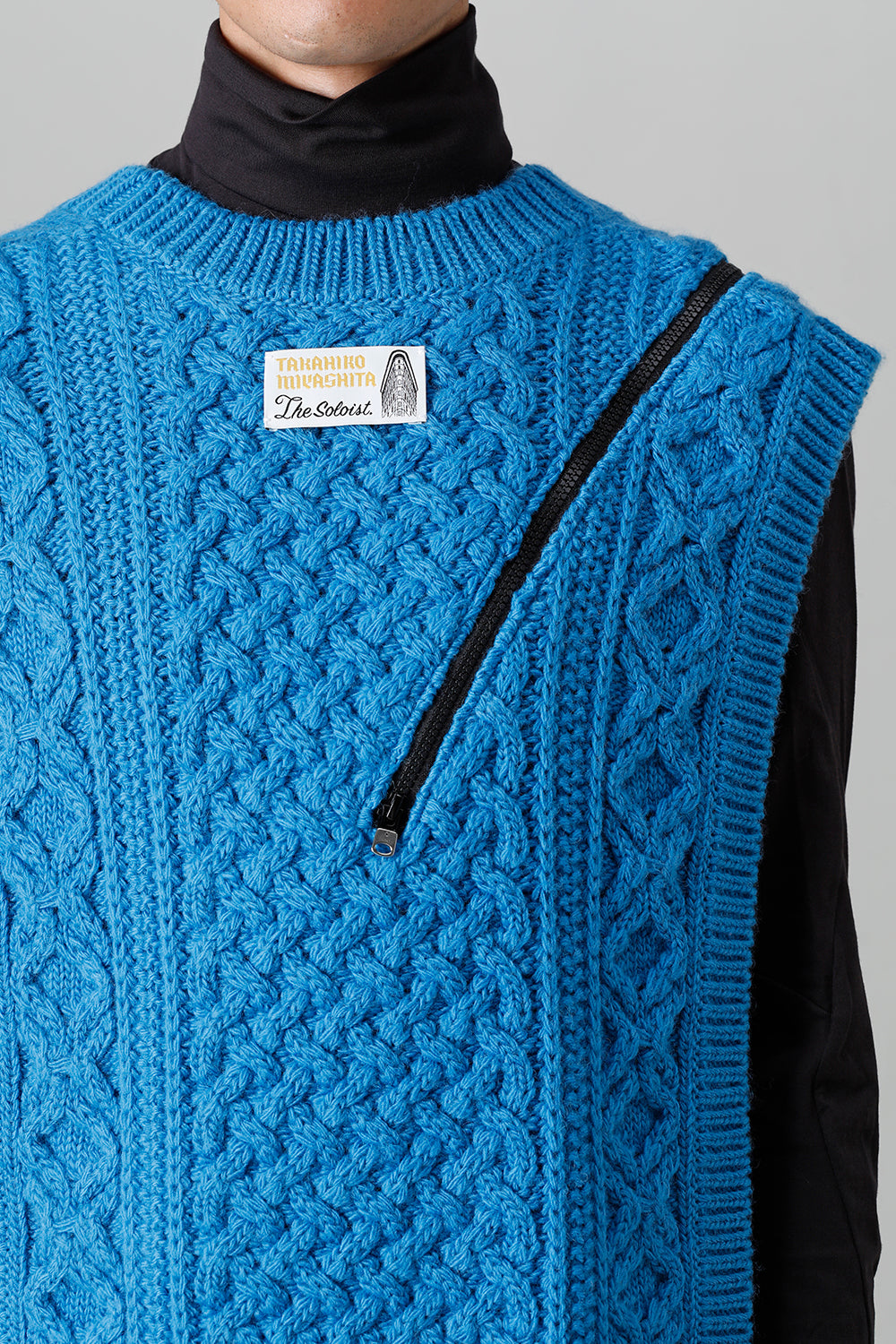 reverse double zip aran pattern vest L.Blue