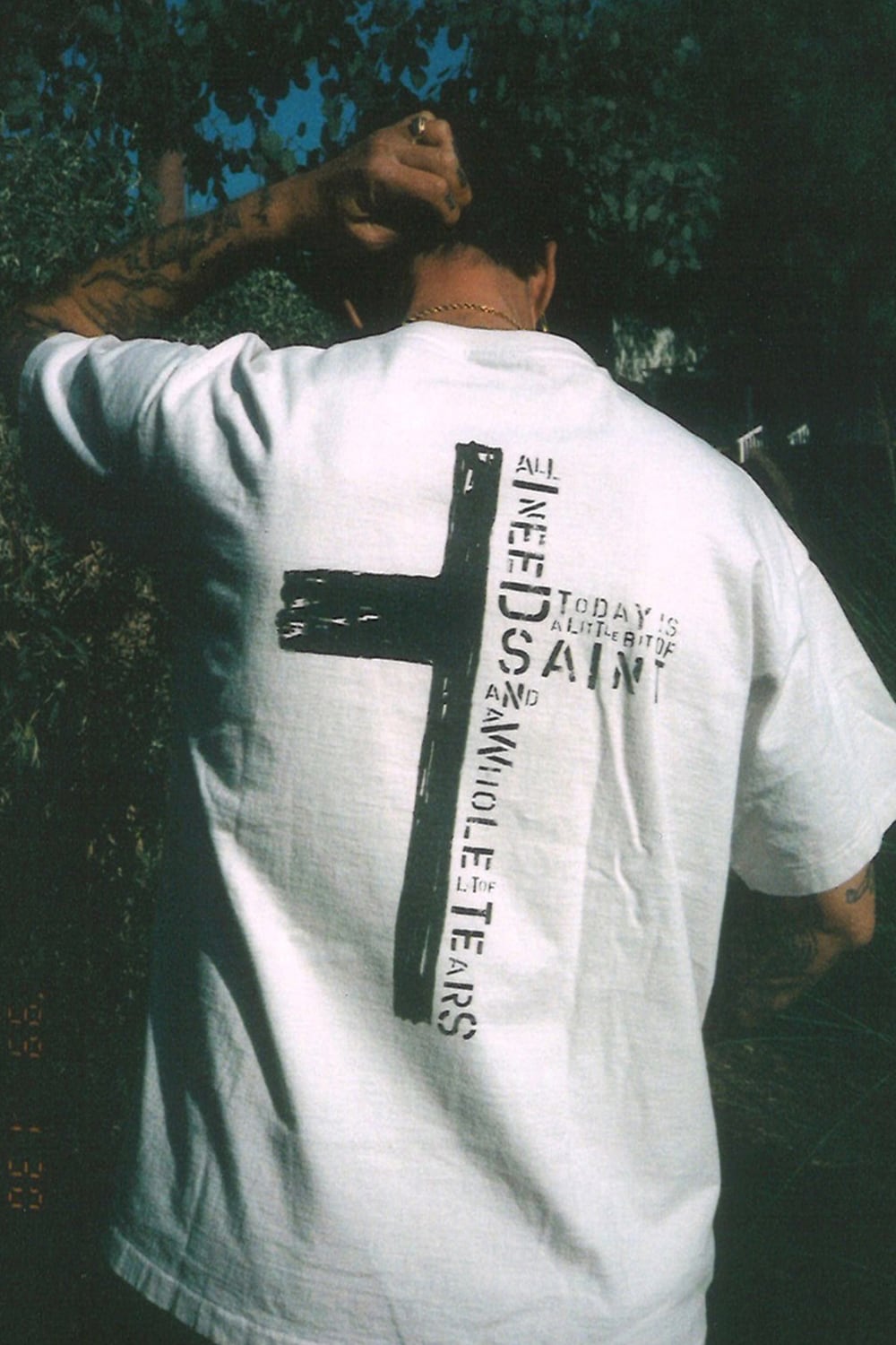 セントマイケル × デニム ティアーズ Needomile Teais Emeedovole Tears ショートスリーブTシャツ