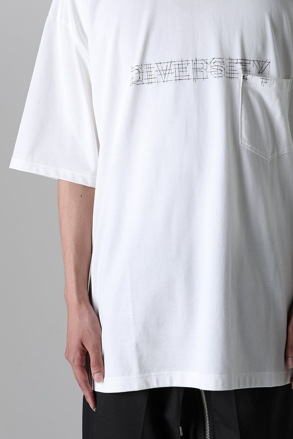Oversized S/S Pocket tee (diversity.) White