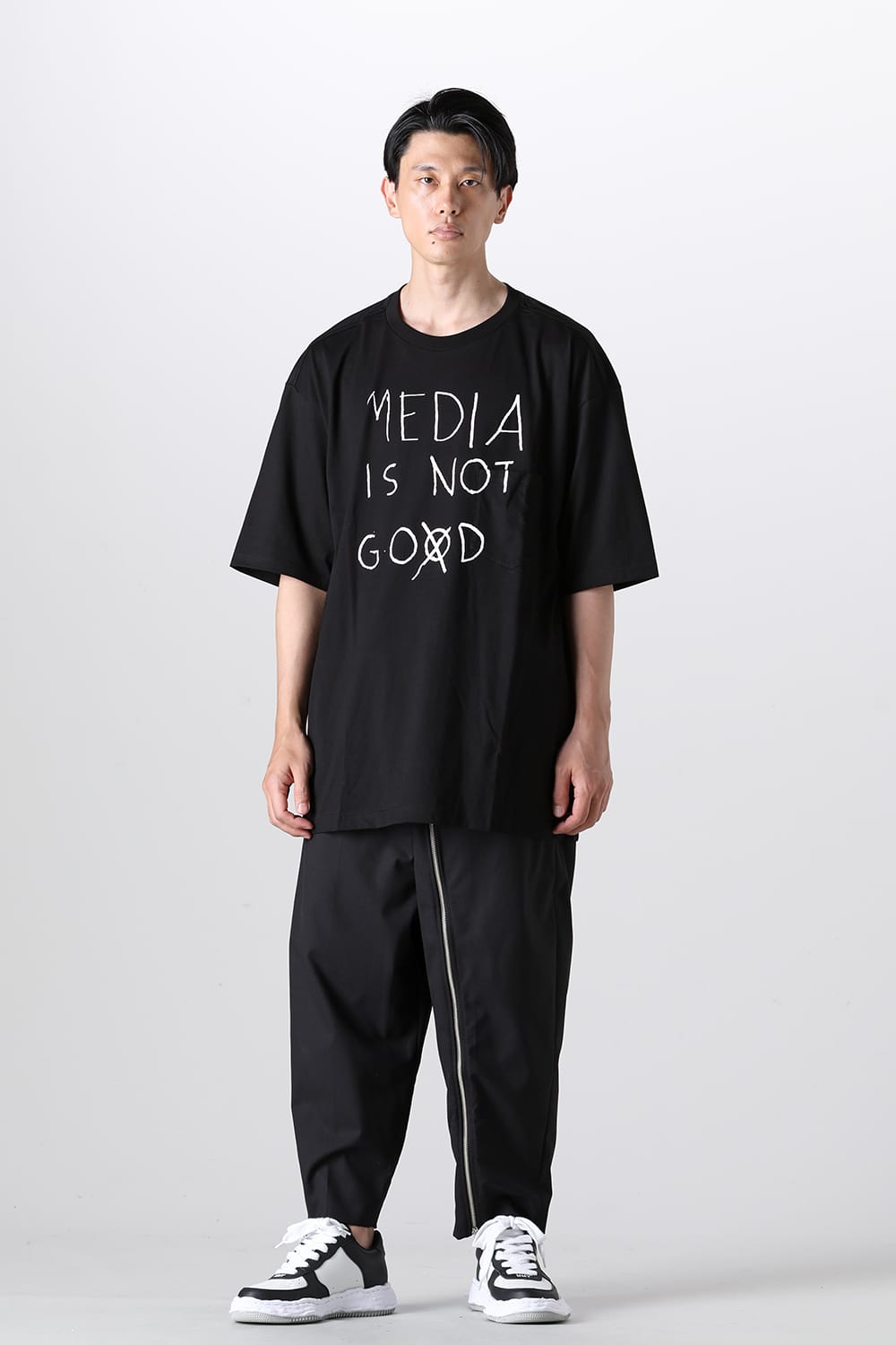 Oversized S/S Pocket tee (media is not go⨂d. type 2)
