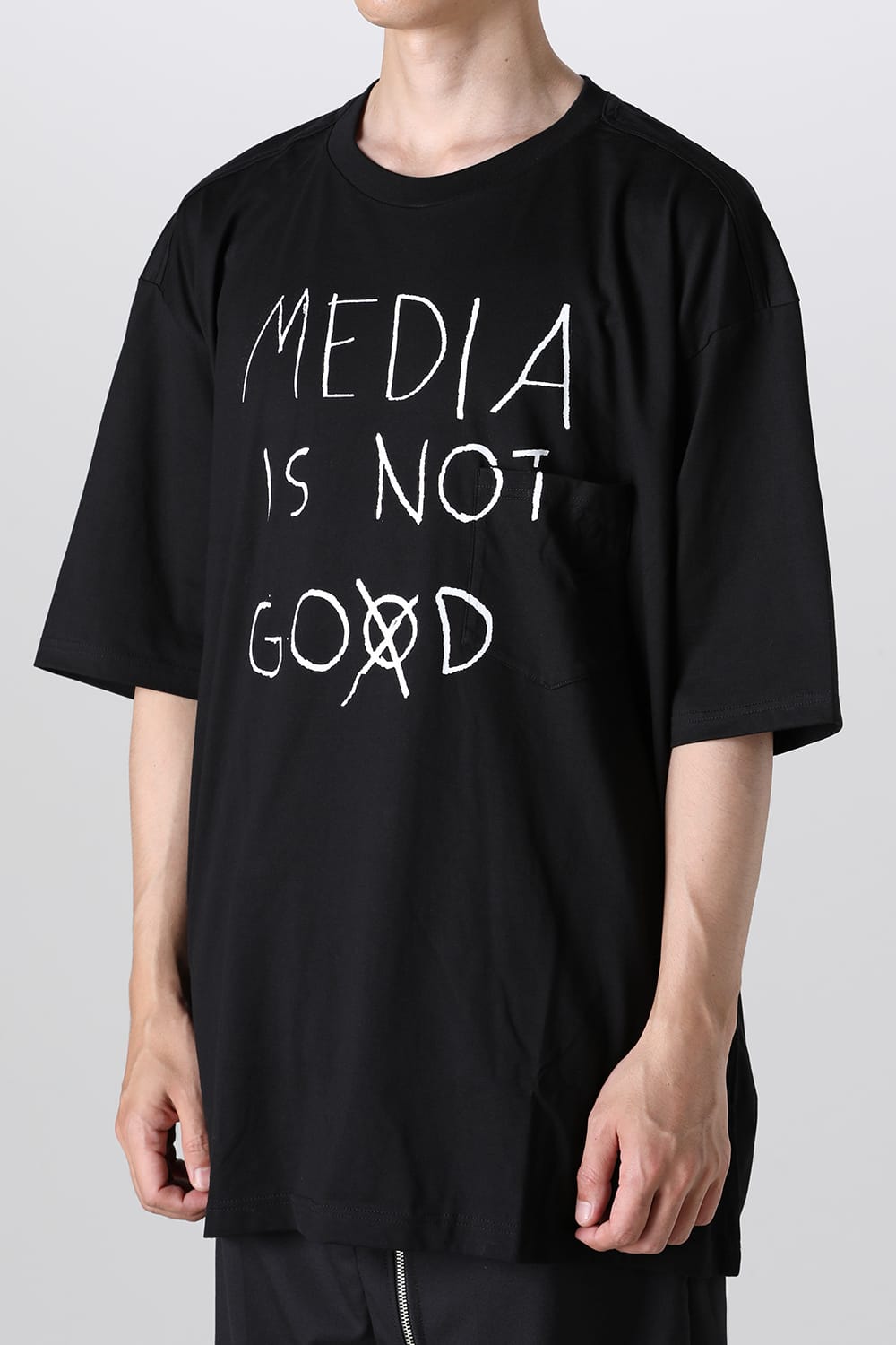 Oversized S/S Pocket tee (media is not go⨂d. type 2)