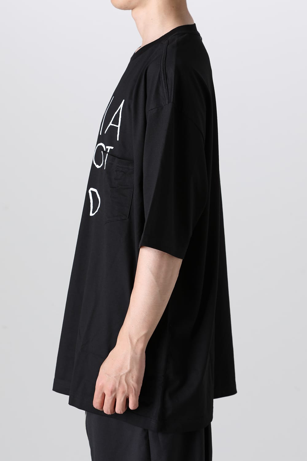 Oversized S/S Pocket tee (media is not go⨂d. type 2)