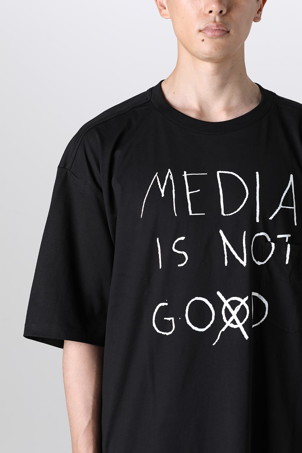 Oversized S/S Pocket tee (media is not go⨂d. type 2)