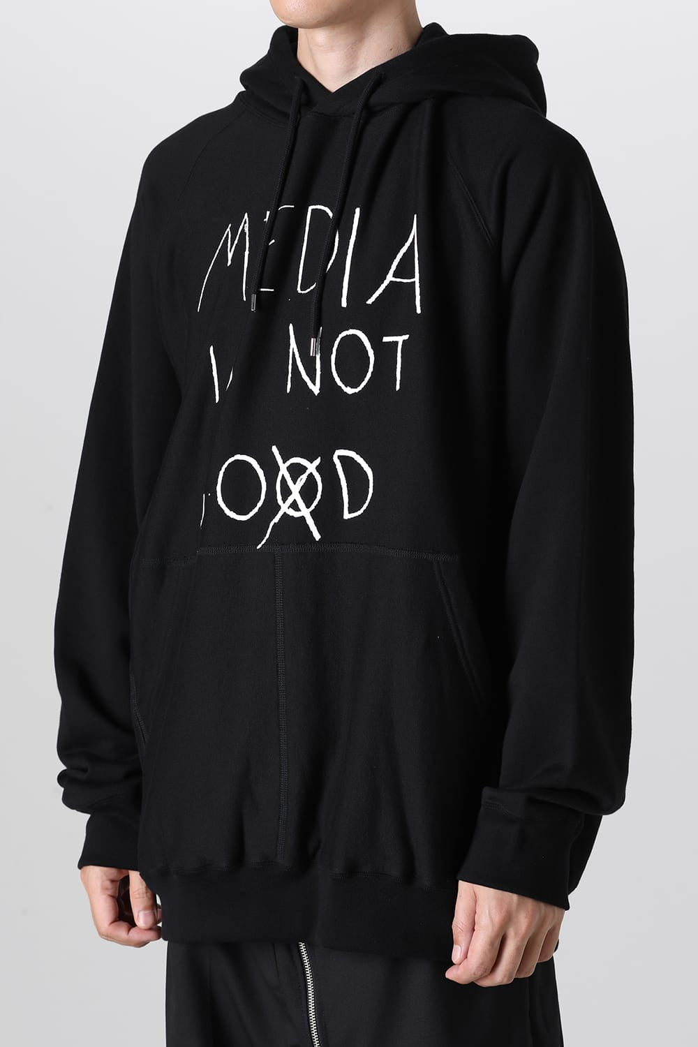 Oversized hoodie (media is not go⨂d. type 2)