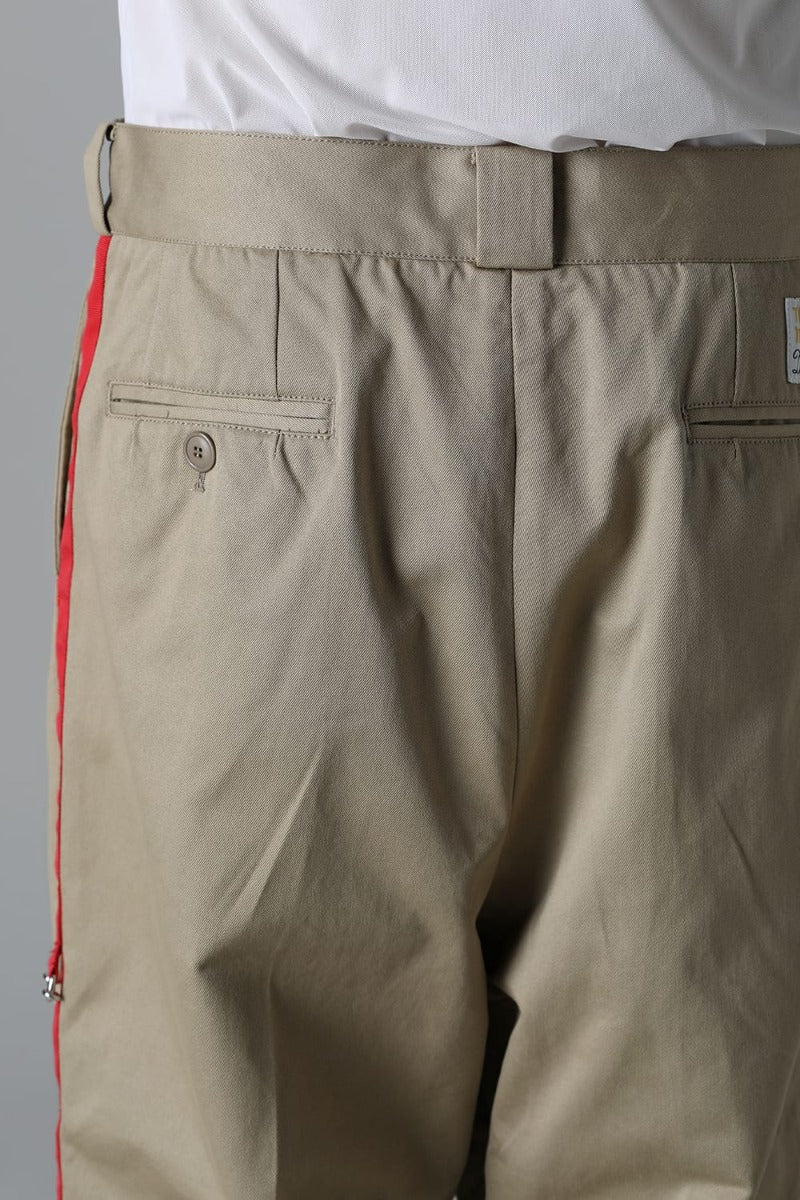 side tape adjustable length 2 tucks work pant. Khaki x Red