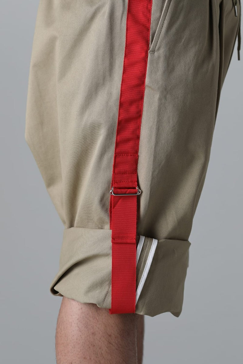 side tape adjustable length 2 tucks work pant. Khaki x Red