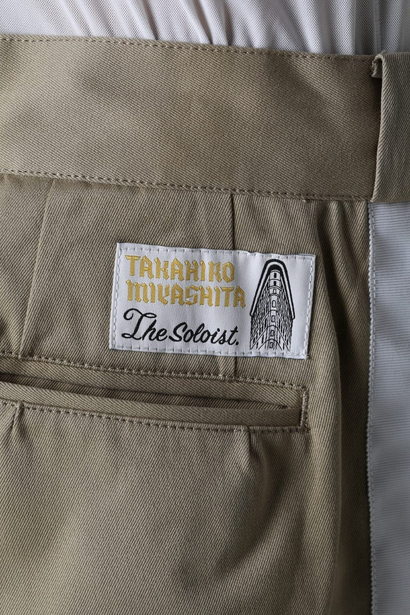 side tape adjustable length 2 tucks work pant. Khaki x White