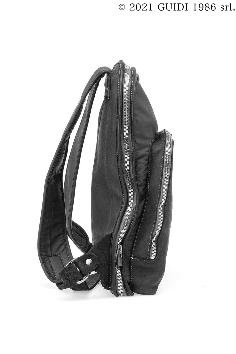 SP05 - Nylon and Leather Expandable Backpack