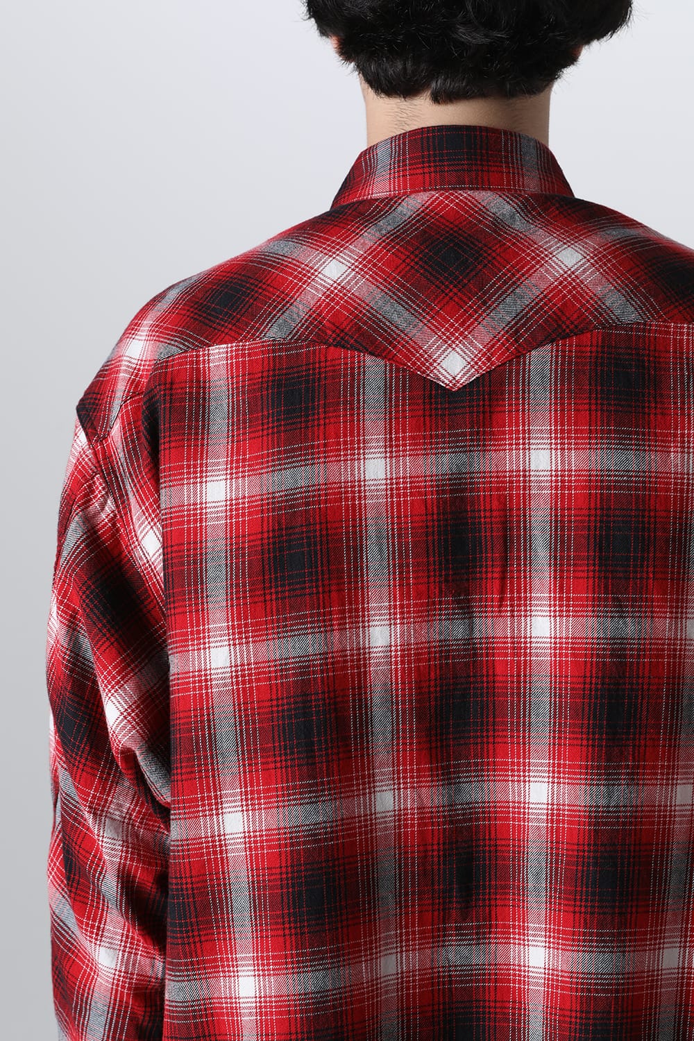 back gusset sleeve western shirt. Red