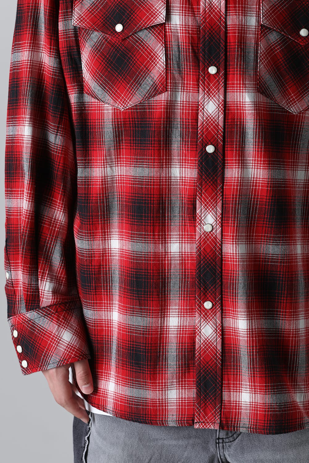 back gusset sleeve western shirt. Red