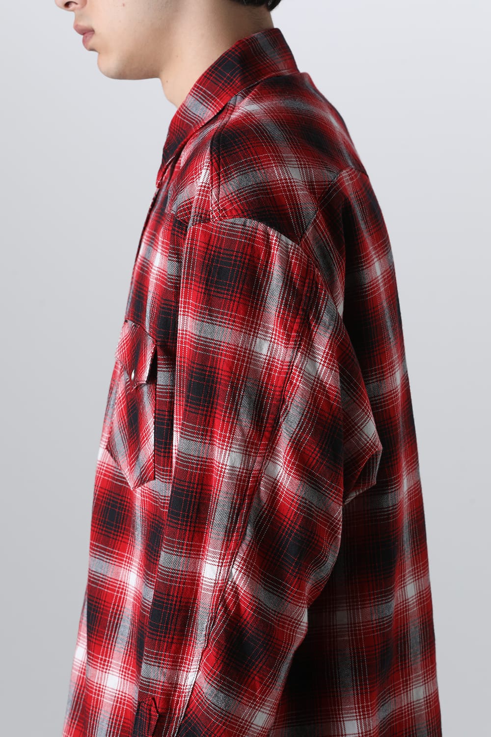 back gusset sleeve western shirt. Red