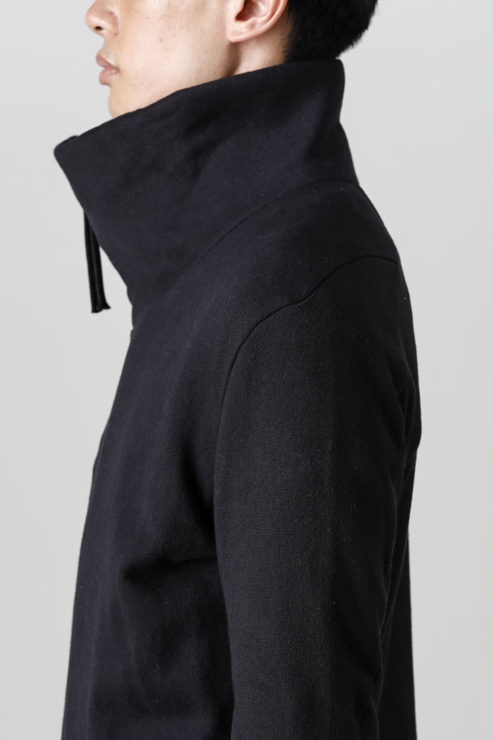 Untwisted Fleece-Lined Zip-up High-Neck Jacket Black