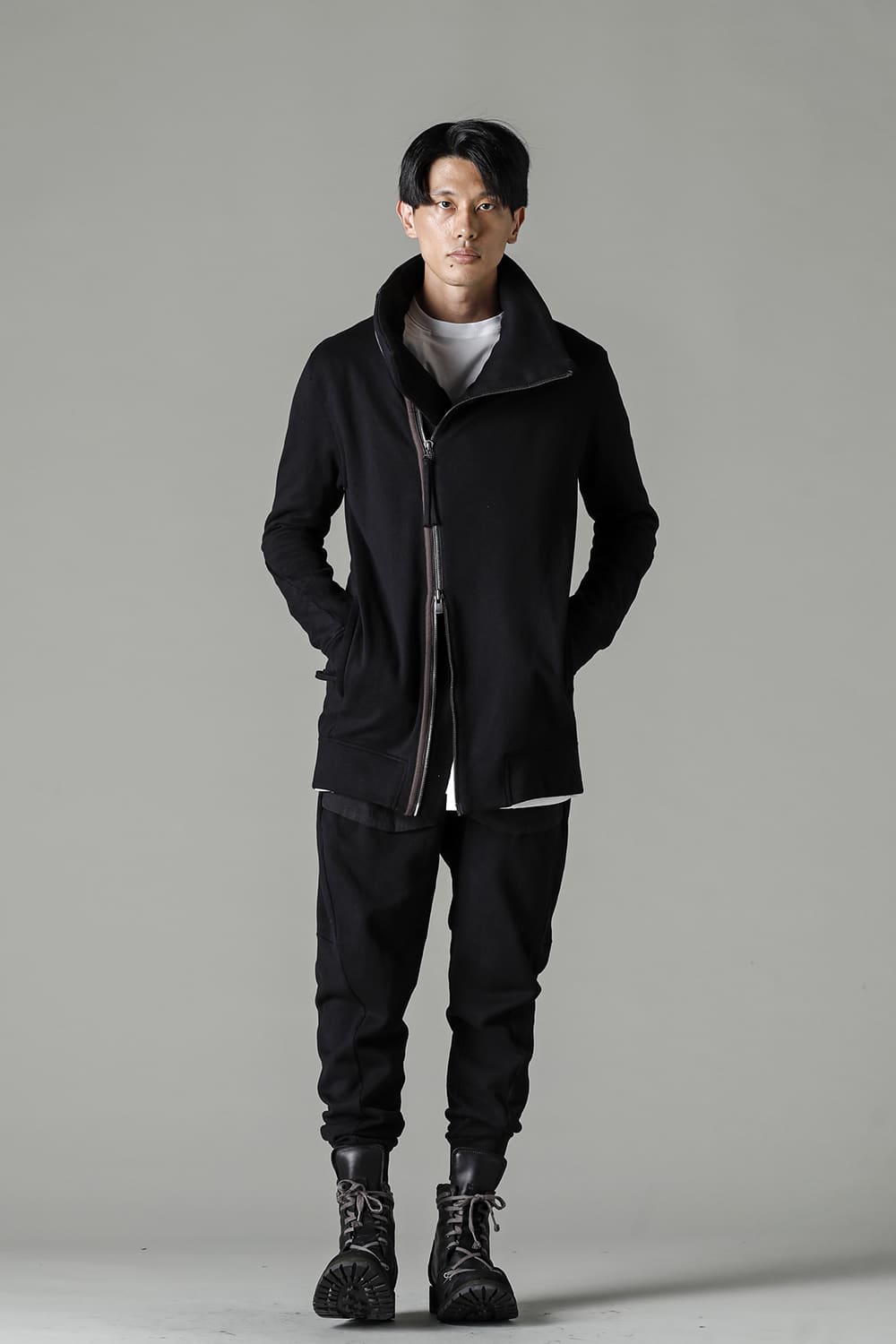 Untwisted Fleece-Lined Zip-up High-Neck Jacket Black