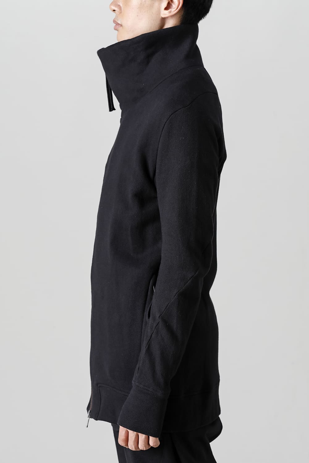 Untwisted Fleece-Lined Zip-up High-Neck Jacket Black