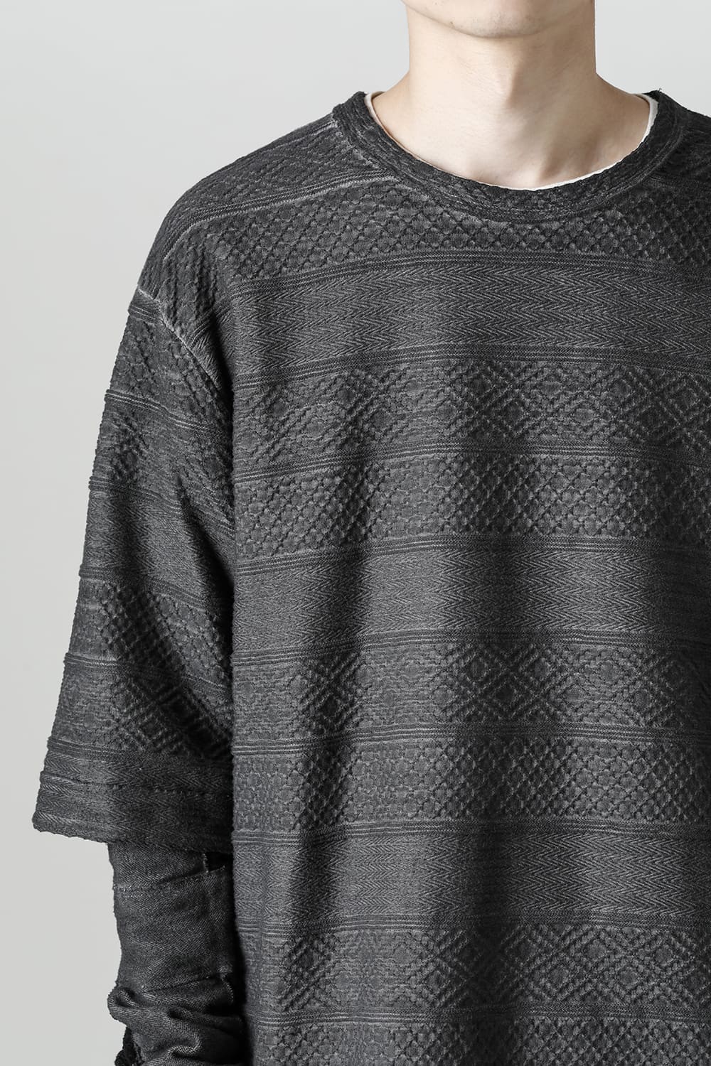 Cold-dye Jacquard Striped Layered T-Shirt Charcoal x Black