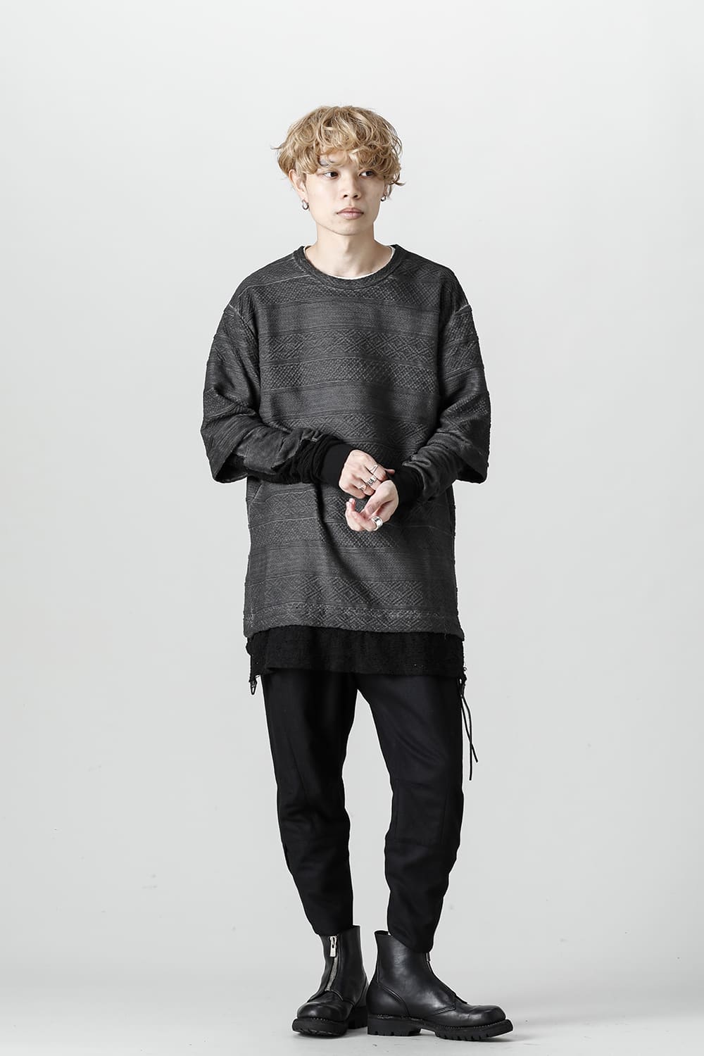 Cold-dye Jacquard Striped Layered T-Shirt Charcoal x Black