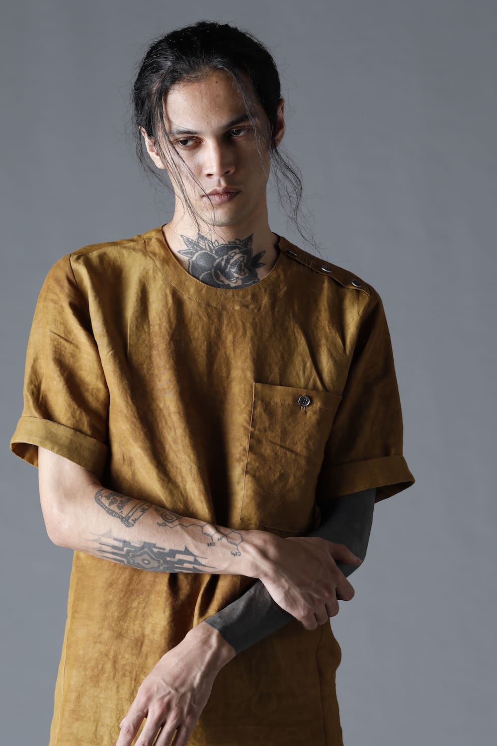 Uneven Dyed Rayon×Linen×Ramie Crew Neck Short Sleeves Pullover  Mustard