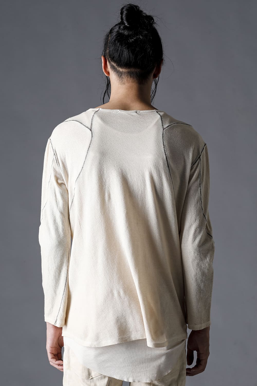 ローゲージコットンジャージーコールドダイロングスリーブTシャツ ダスティホワイト