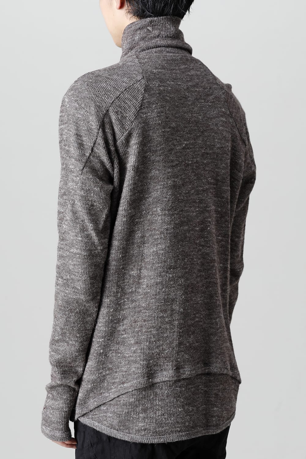 Shetland wool and linen knitted high neck long sleeve T-shirt  Brown