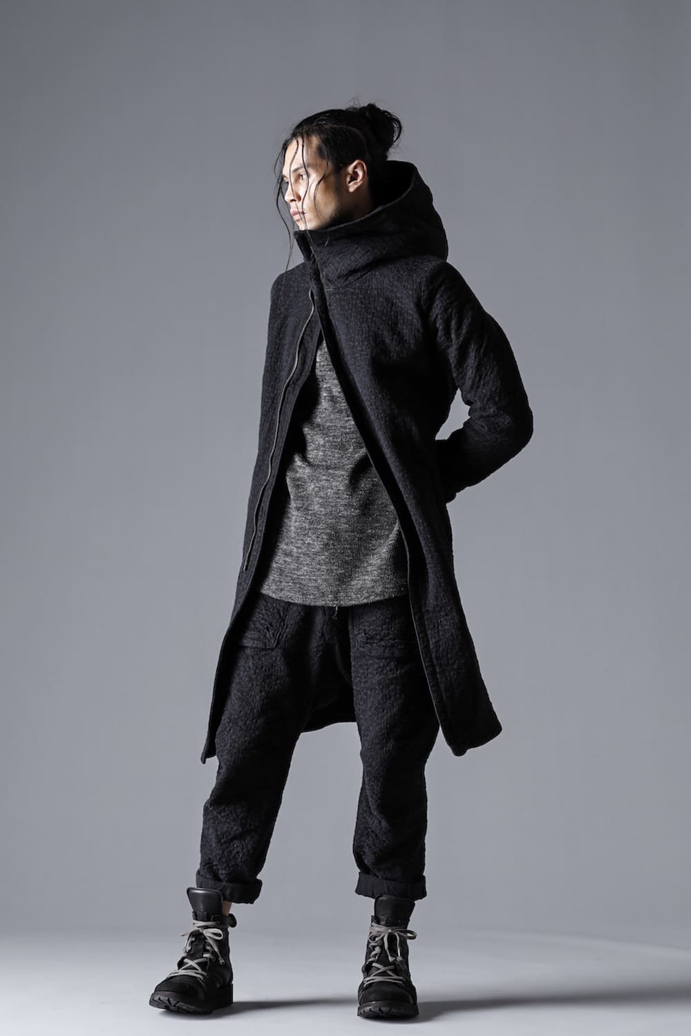 Shetland wool and linen knitted high neck long sleeve T-shirt  Charcoal