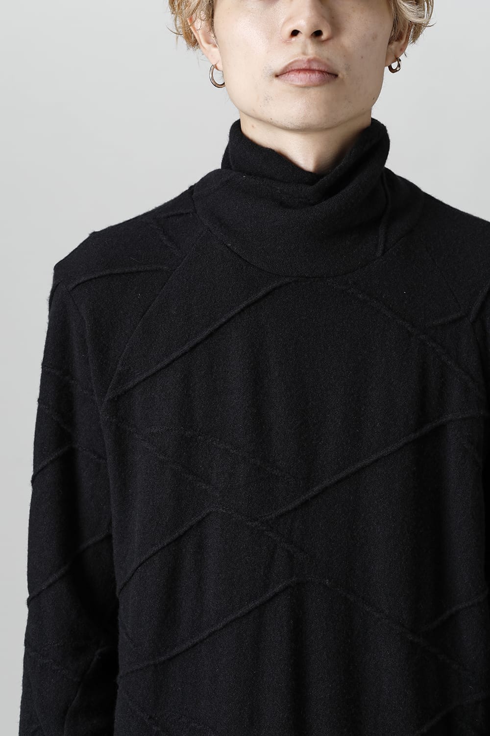 Cashmere x Wool Jacquard Knit Cross High-Neck Long Sleeve T-Shirt