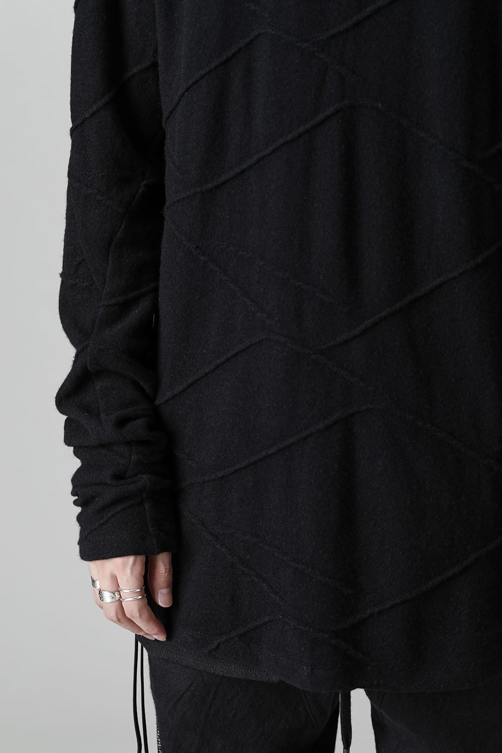 Cashmere x Wool Jacquard Knit Cross High-Neck Long Sleeve T-Shirt